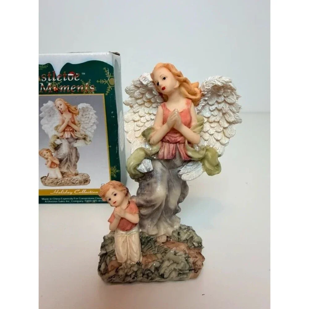 2000 Cornerstone Creations Mistletoe Moments Angel & Child Praying Figurine